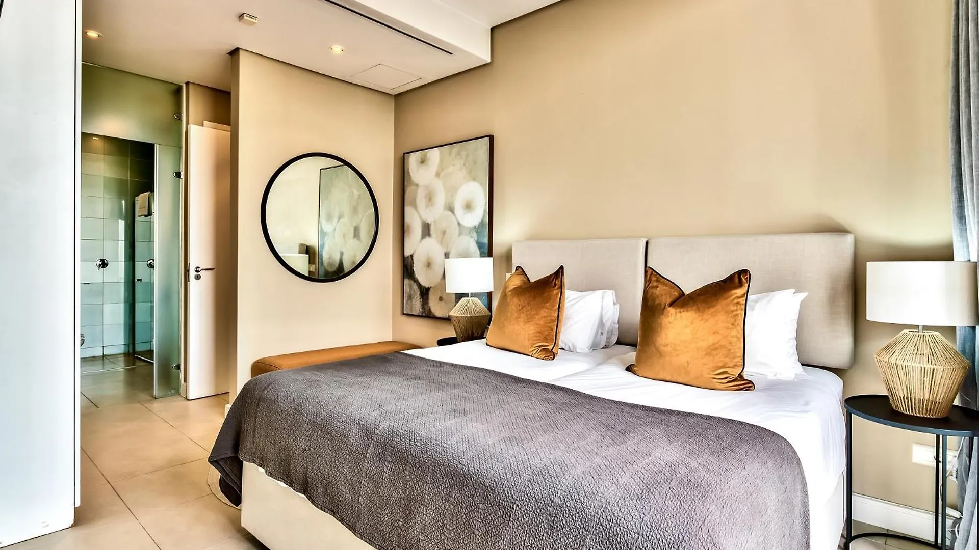 Waterfront Village Cape Town Apartment