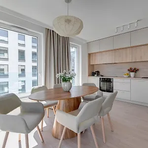 https://apartament-letnica-apartment.gdanskhotel.org