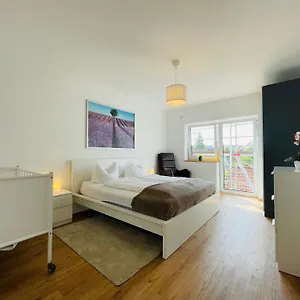 https://grosse-zentrale-ferienwohnung-in-pleinfeld-am-brombachsee.com-bavaria.com